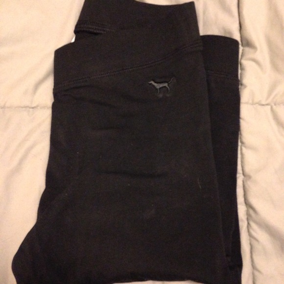 Vs black leggings