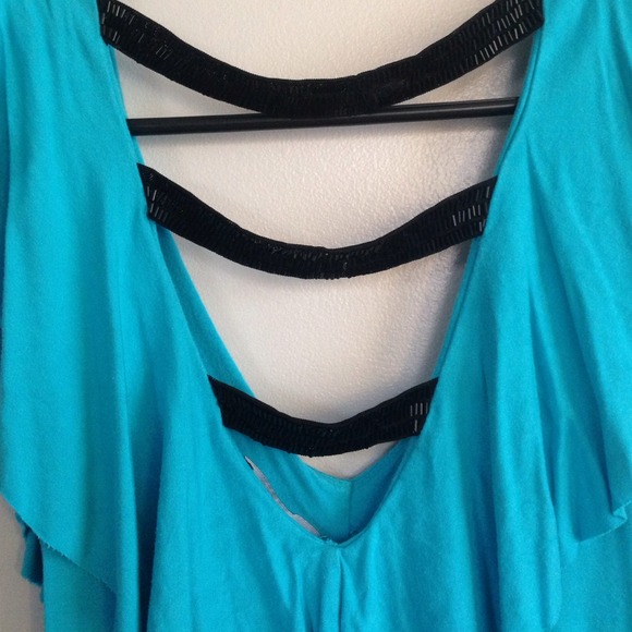 Top - Picture 3 of 4