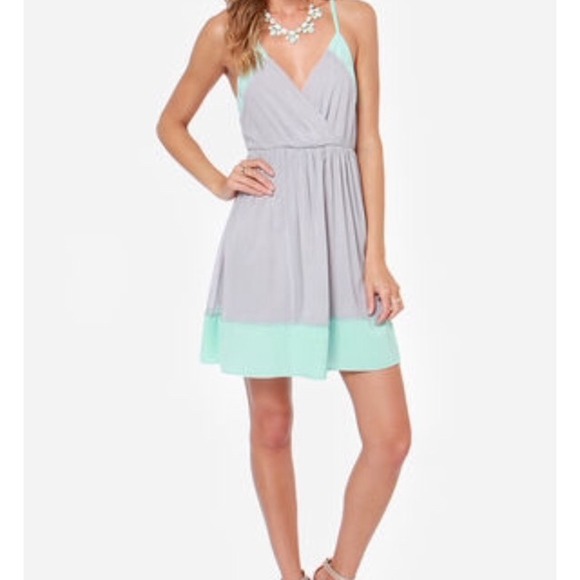 🚫BUNDLED! Fun/Flirty Dress - Gorgeous! - Picture 4 of 4