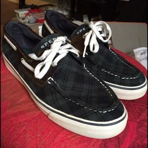 Size 11 Sperry Topsider Sneakers NWOT