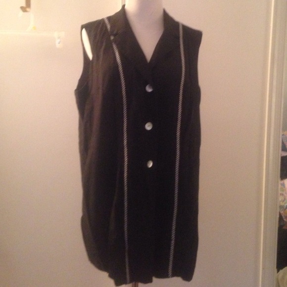 Black with white trim tunic.