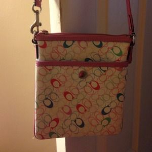 Coach signature Crossbody bag