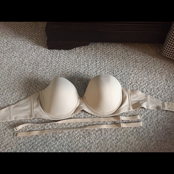 Victoria's Secret Strapless Push-up Bra