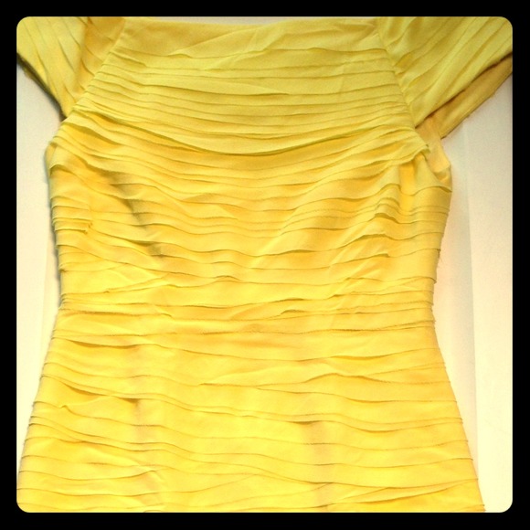 Alice & Olivia Lemon Chiffon Dress NWT - Picture 4 of 6