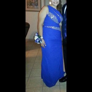 Sapphire blue prom dress