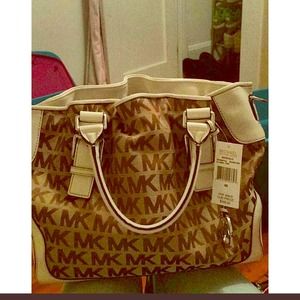 Michael Kors Purse