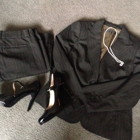Olive green, black, and white Anne Klein suit