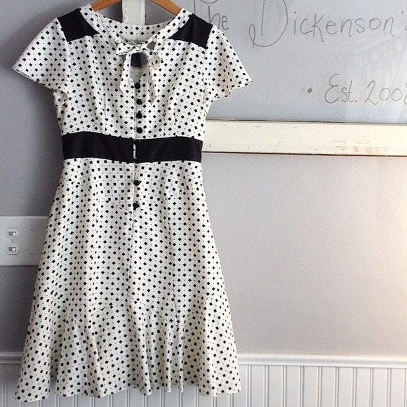 Retro/vintage dress