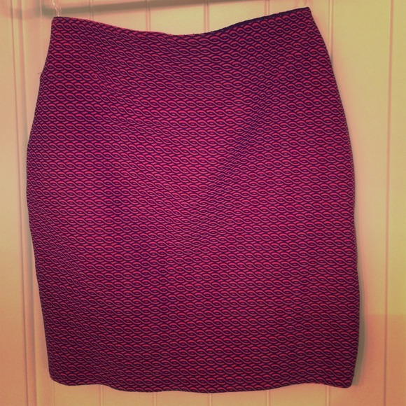 NWOT body con "bandage" skirt