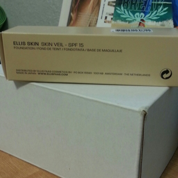 Ellis Faas skin veil foundation luxury full size - Picture 2 of 4