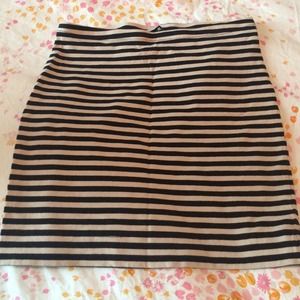 Stretchy Cotton Striped Skirt