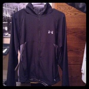Men's medium Under Armour zip up hoody