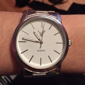 ⬇️PRICE REDUCED NEVER WORN Watch American Eagle