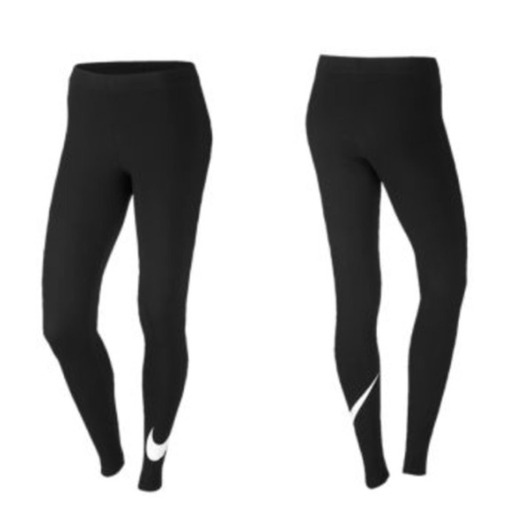 Nike Leg A See Swoosh Workout Leggings/Capris