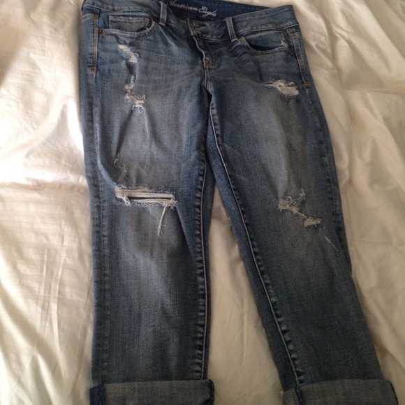 LIKE NEW AMERICAN EAGLE ARTIST CAPRIS❤️🎉