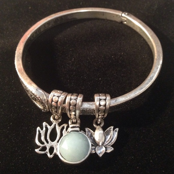 Lucky brand lotus bracelet