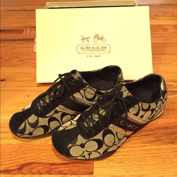 Coach sneakers size 7