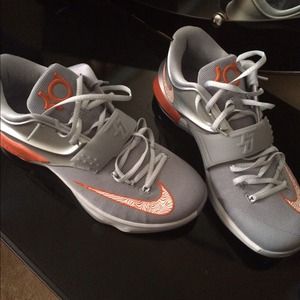 KD VI • BRAND NEW •