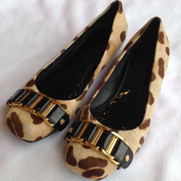 Tory Burch Shoes - Tory Burch calf hair shoes sz8.5