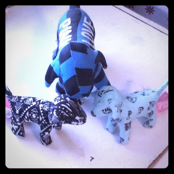 3 PINK dogs- 1 large, 2 small