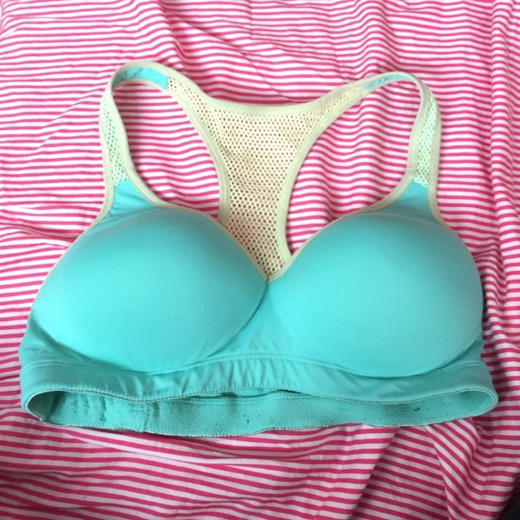 Victoria's Secret Pink sports bra