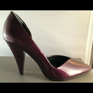 Ann Taylor plum pumps