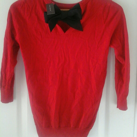 Red bow back sweater