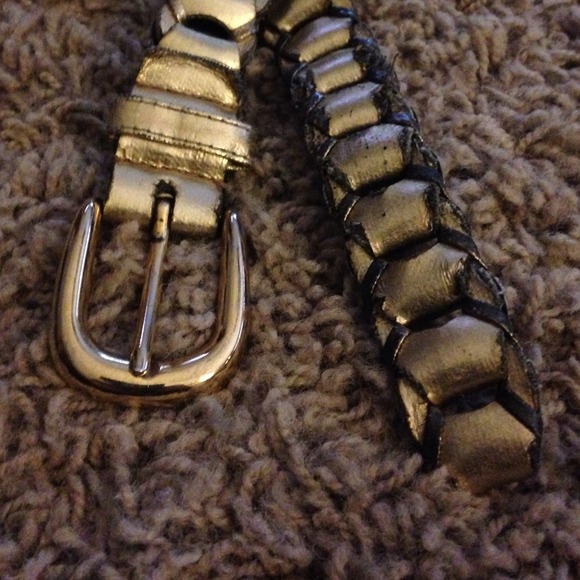 Belts - Picture 4 of 4
