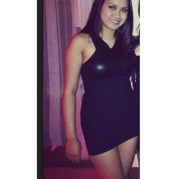❌SOLD❌BEBE FITTED BLACK DRESS
