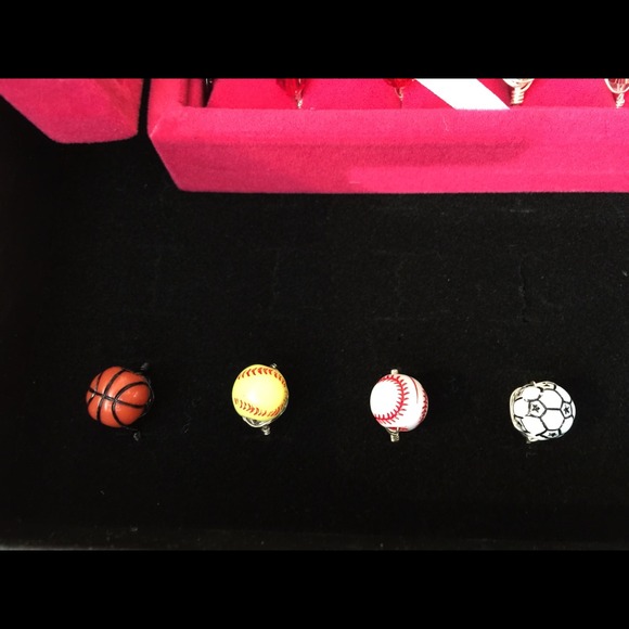 Multi rings soccer baseballs softballs basketballs - Picture 1 of 1