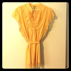Chi Chi yellow blouse size 2XL