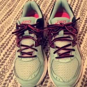 Blue and pink oasics