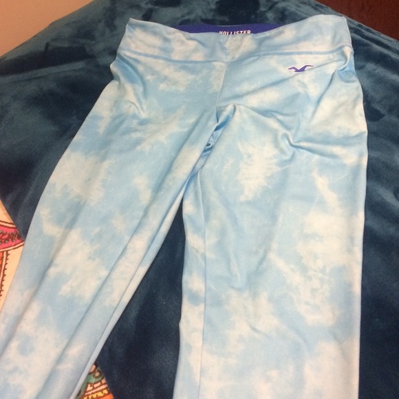 Brand new Hollister sport tights never wore