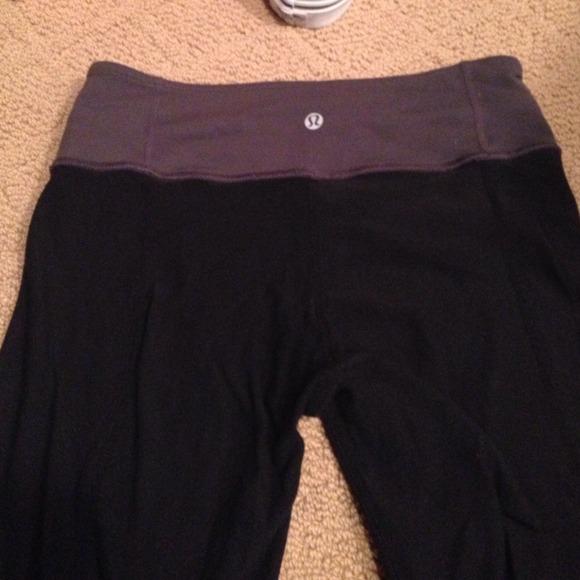 Lulu lemon reversible crops