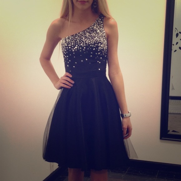 Adorable formal dress