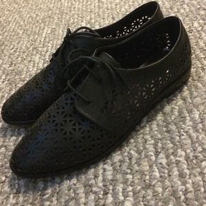 Dolce Vita Oxford cut outs