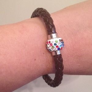 💖2 for $10💖 CLEARANCE! bracelet. Magnetic Brown stones