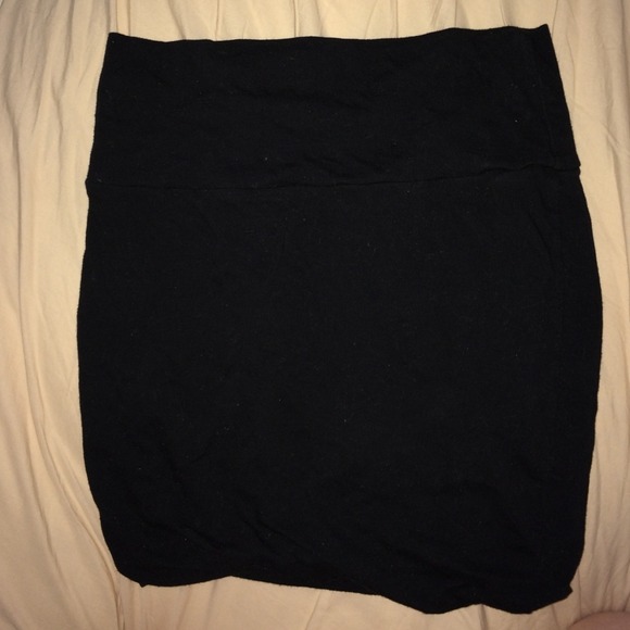 Black pencil skirt