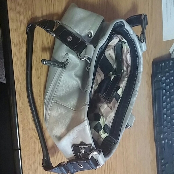 Purse - Picture 3 of 3