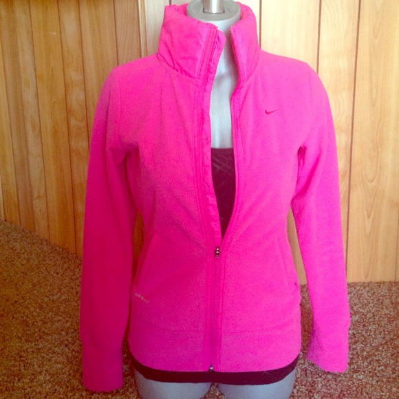 Nike fleece jacket 💗