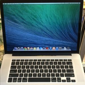 SOLD!! MacBook Pro 15" 2.6 ghz retina display