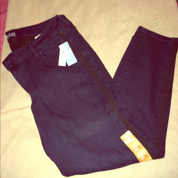 🌟🌟Tuxedo rockstar jeans 🌟🌟🌟