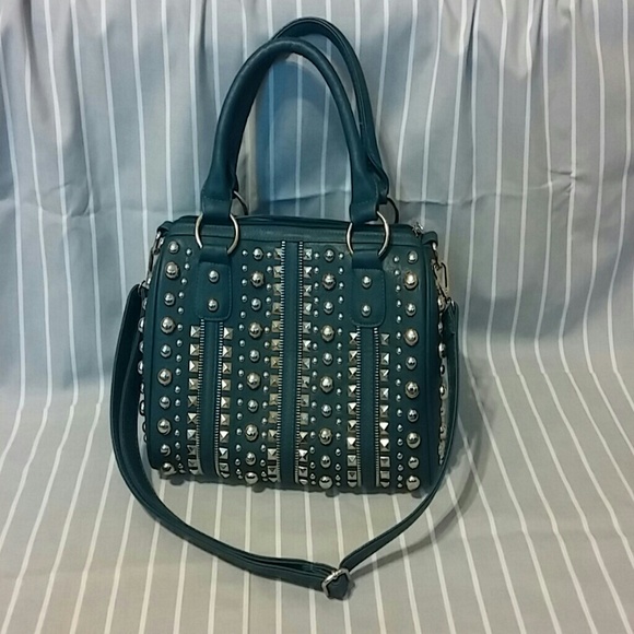 Haley Beez handbag with shoulder strap new