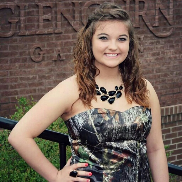 Prom dress