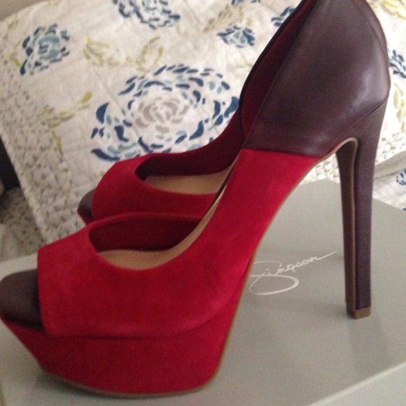 Jessica Simpson Bede2 platform size 6