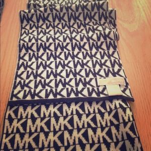 Authentic Michael Kors Scarf