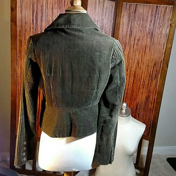 Green Cord Jacket - Picture 2 of 4