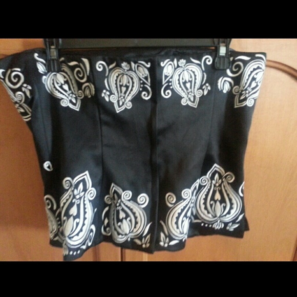 White House Black Market Sexy Bustier