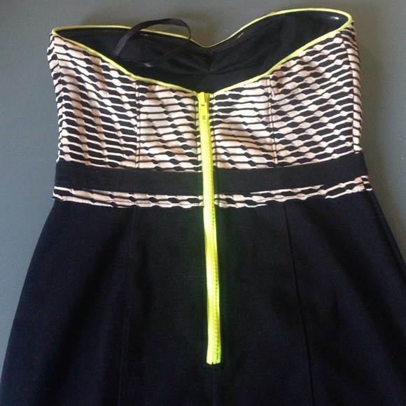 Silence + noise dress - Picture 2 of 2