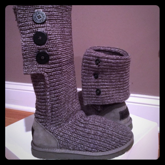 Authentic UGG Grey knitted Boots size 7